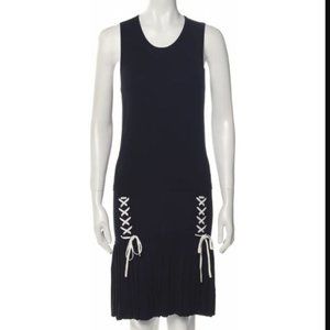 Show Stopping Parker Scoop Neck Knee-Length Dress